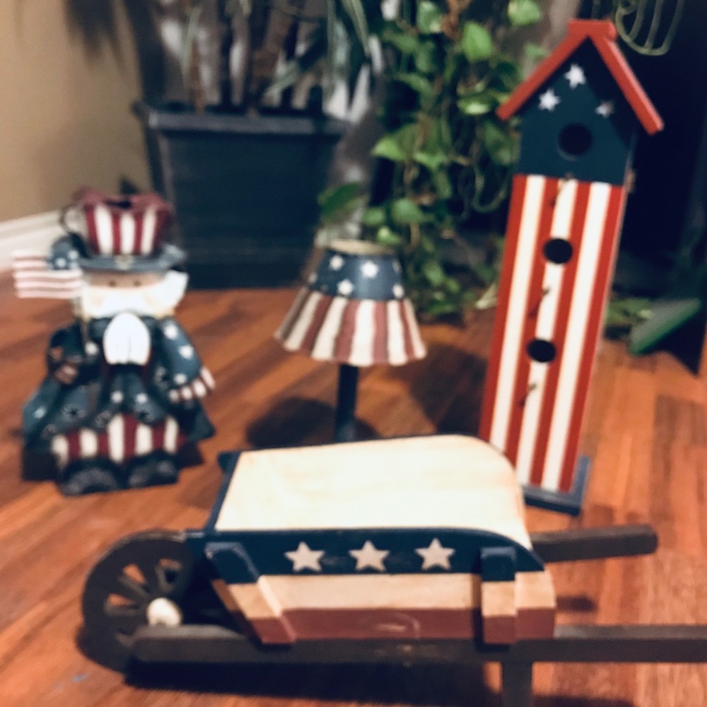 birdhouse-candle holder, Metal Uncle Sam, wood wb